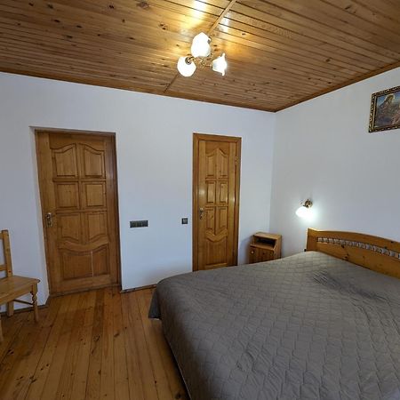 Oskolok Dovbusha Mini-Hotel Yaremche Ngoại thất bức ảnh