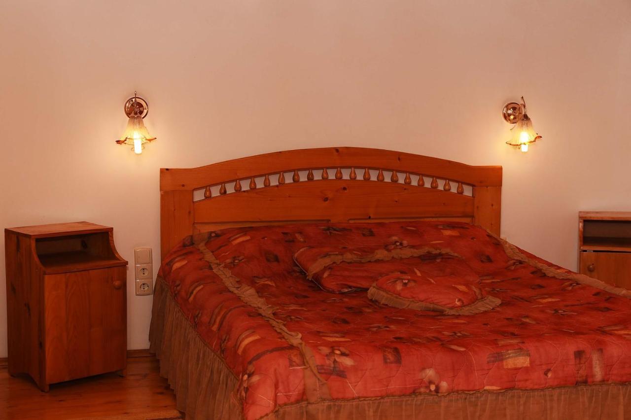Oskolok Dovbusha Mini-Hotel Yaremche Ngoại thất bức ảnh