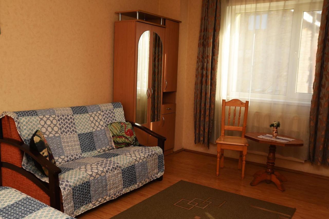 Oskolok Dovbusha Mini-Hotel Yaremche Ngoại thất bức ảnh