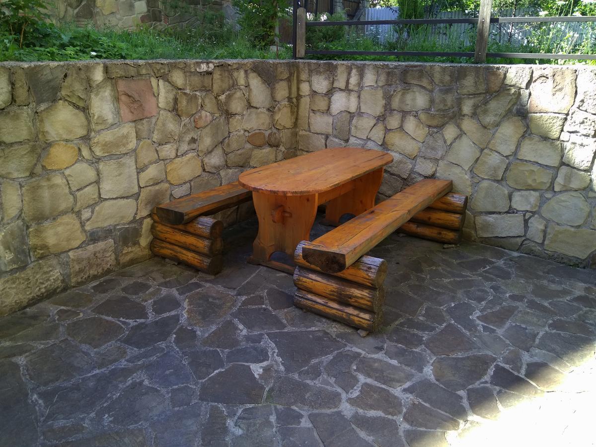 Oskolok Dovbusha Mini-Hotel Yaremche Ngoại thất bức ảnh