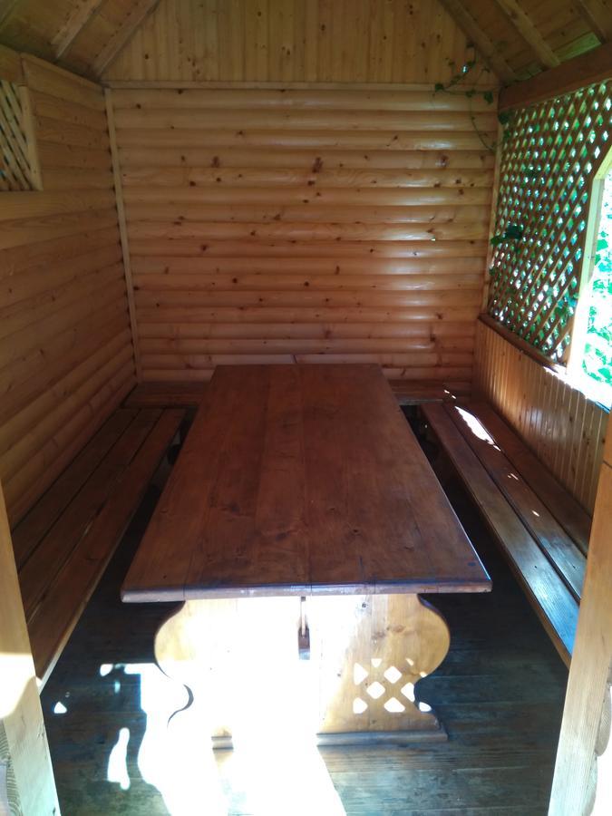 Oskolok Dovbusha Mini-Hotel Yaremche Ngoại thất bức ảnh